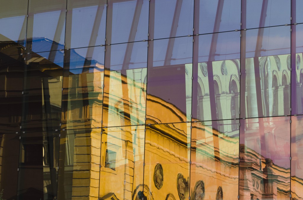 Münchner Spiegelungen - © Thomas Michael Glaw